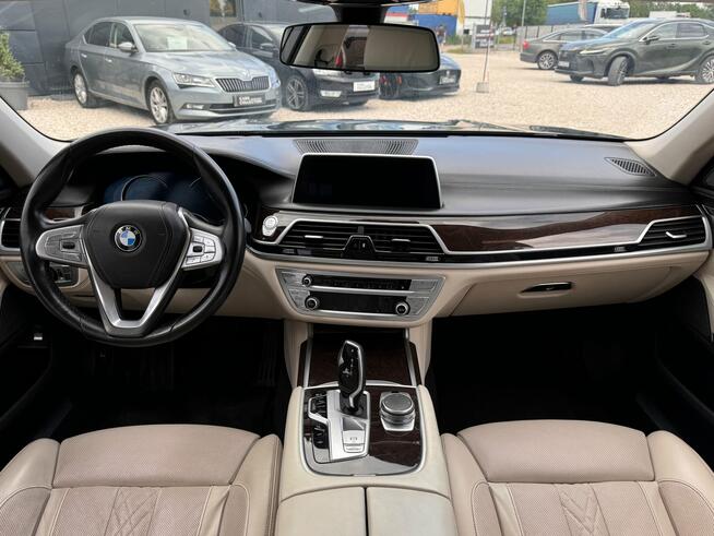 BMW Seria 7, 2018