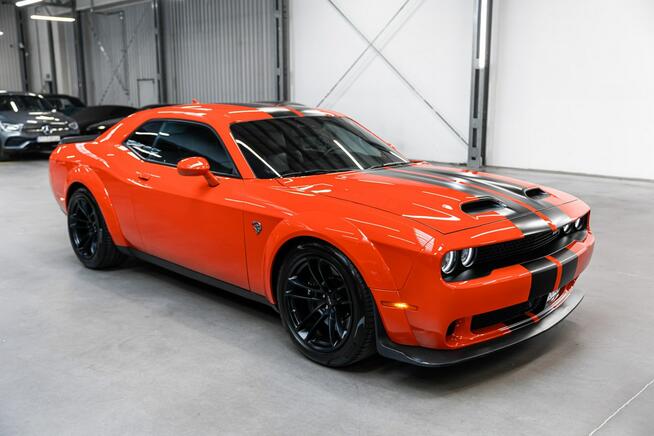 Dodge Challenger SRT Hellcat 6.2 V8 HEMI 717KM. Bezwypadkowy. Widebody.