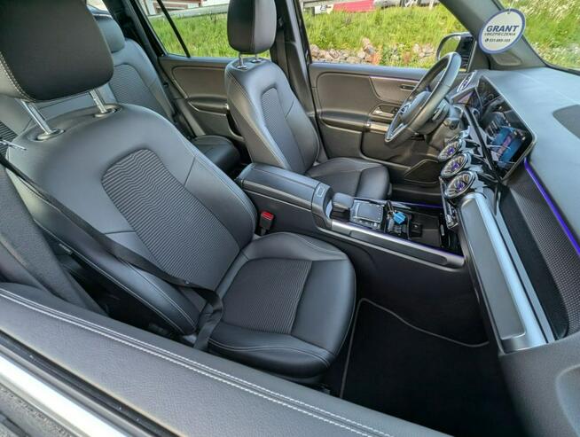 Mercedes GLB 200 D Oświetlenie Ambiente, kamera cofania
