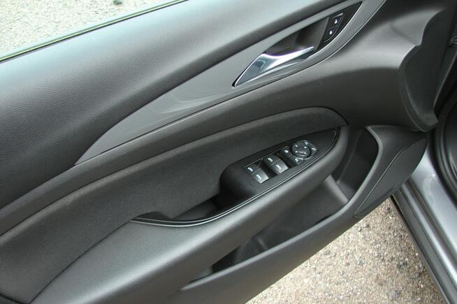 Opel Insignia 2.0 CDTI 170 KM Automat Nawi