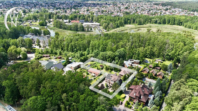 Dom Augustów, Zarzecze