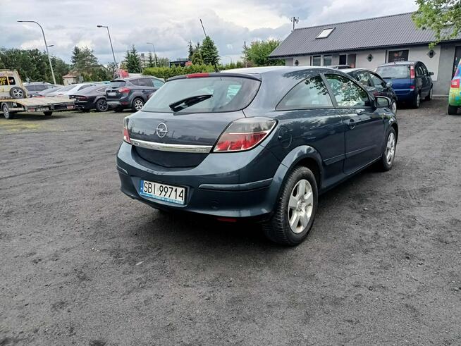 Opel Astra 1.7 CDTI 101km 06r