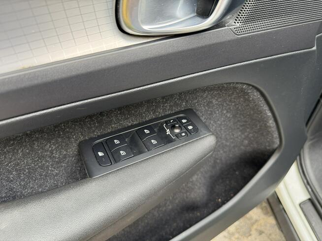 Volvo XC 40 2.0D3 150 AWD#FULL LED#Navi#