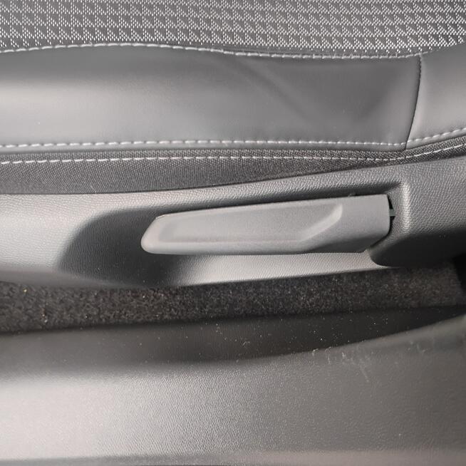 PEUGEOT 208 GT ELEKTRYK STAN IDEALNY, BOGATE WYPOSAŻENIE