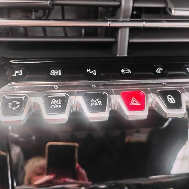 PEUGEOT 208 GT ELEKTRYK STAN IDEALNY, BOGATE WYPOSAŻENIE