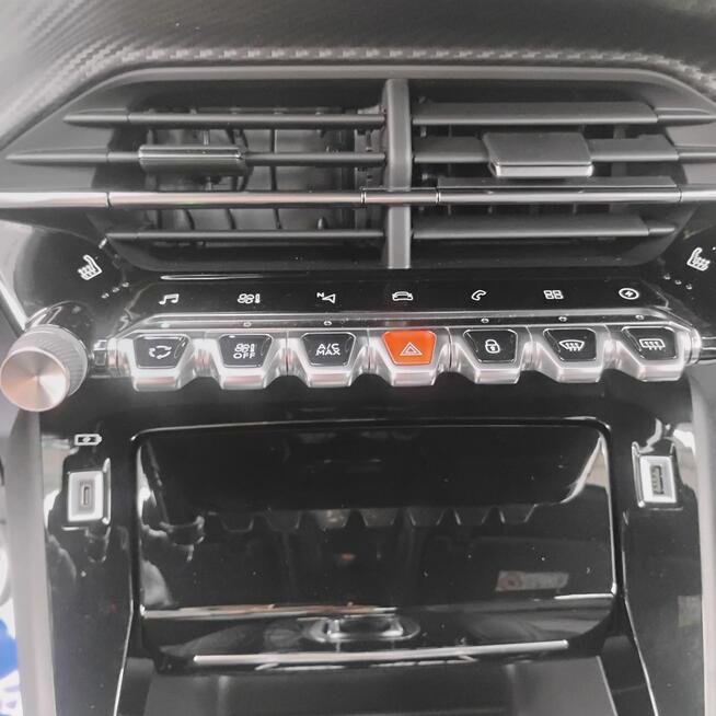 PEUGEOT 208 GT ELEKTRYK STAN IDEALNY, BOGATE WYPOSAŻENIE