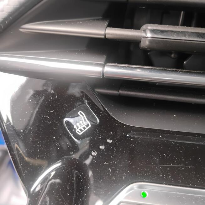 PEUGEOT 208 STAN AUTA POD WZGLĘDEM MECHANICZNYM I WIZUALNYM IDEALNY!