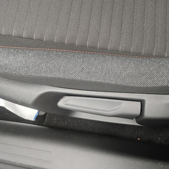 PEUGEOT 208 STAN AUTA POD WZGLĘDEM MECHANICZNYM I WIZUALNYM IDEALNY!