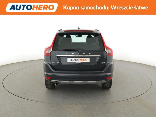 Volvo XC 60 bi-xenon klima auto czujniki parkowania navi