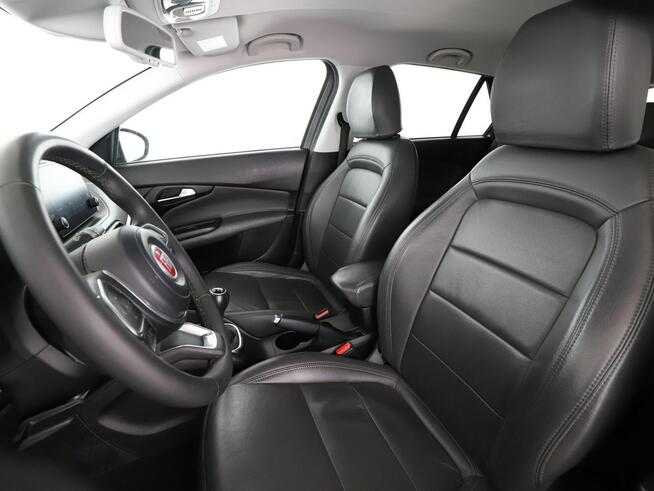 Fiat Tipo navi virtual led, niski przebieg oszczędny silnik klimatyzacja grzane