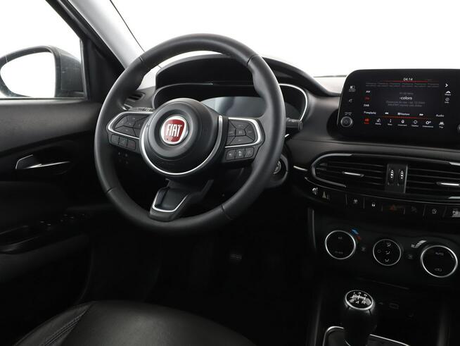 Fiat Tipo navi virtual led, niski przebieg oszczędny silnik klimatyzacja grzane