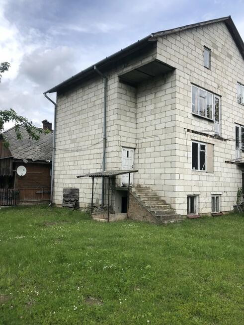 Dom jednorodzinny w stanie surowym zamkniętym