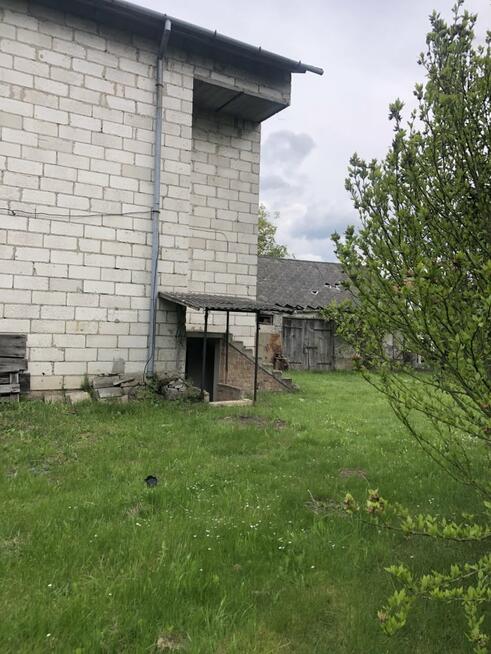 Dom jednorodzinny w stanie surowym zamkniętym