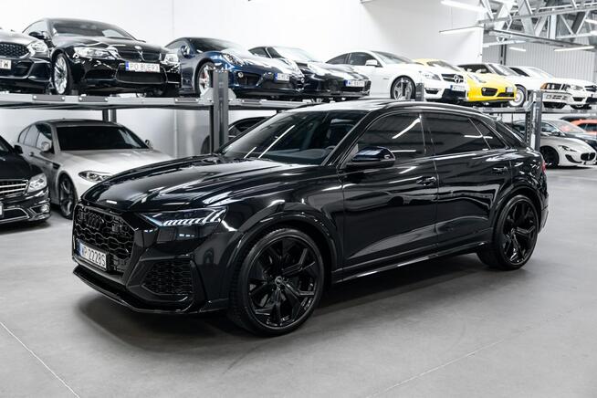 Audi RS Q8 600KM. Specyfikacja 852 000 zł. Gwarancja 10.2027. FV23%.