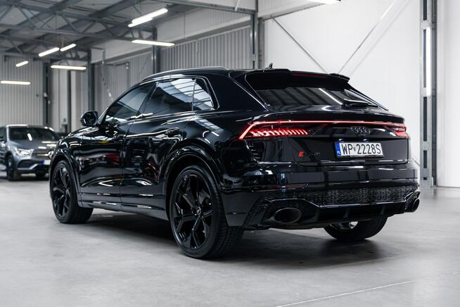 Audi RS Q8 600KM. Specyfikacja 852 000 zł. Gwarancja 10.2027. FV23%.