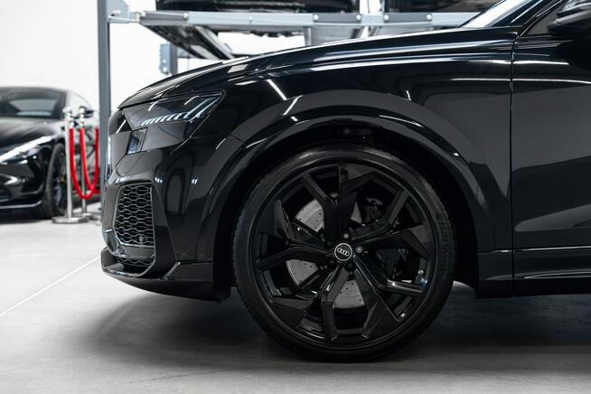 Audi RS Q8 600KM. Specyfikacja 852 000 zł. Gwarancja 10.2027. FV23%.