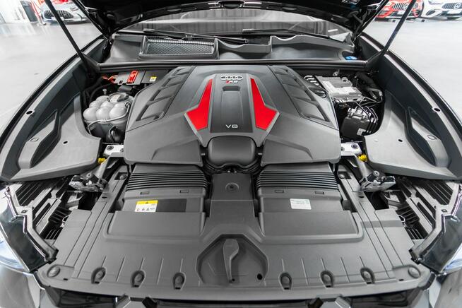 Audi RS Q8 600KM. Specyfikacja 852 000 zł. Gwarancja 10.2027. FV23%.