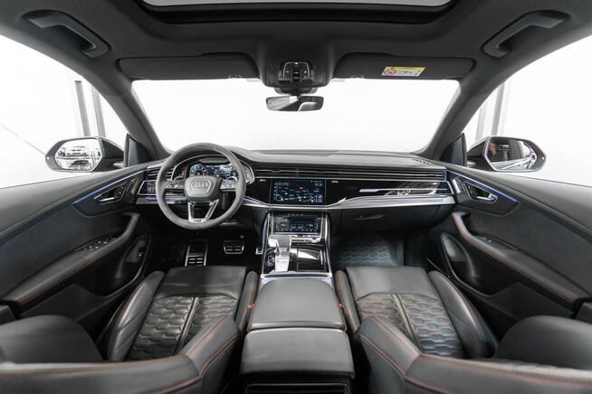 Audi RS Q8 600KM. Specyfikacja 852 000 zł. Gwarancja 10.2027. FV23%.