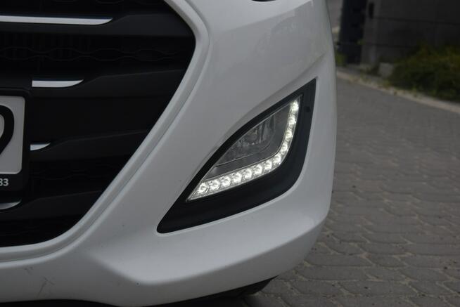 Hyundai i30 1.6CRDI Navi Kamera 2016r 2 KPL KÓŁ Sprowadzony Opłacony
