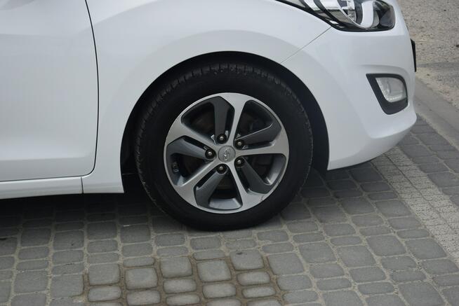 Hyundai i30 1.6CRDI Navi Kamera 2016r 2 KPL KÓŁ Sprowadzony Opłacony
