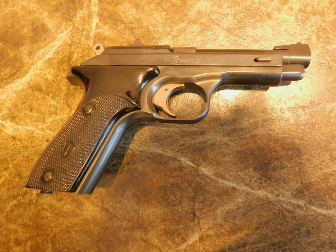 Syndyk sprzeda - pistolet MARGO, kal. 22LR, nr 923348