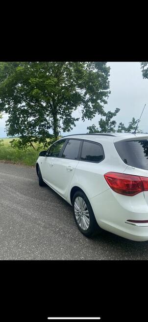 Opel astra j