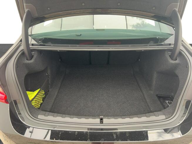 BMW Seria 3 318d mHEV aut Sedan