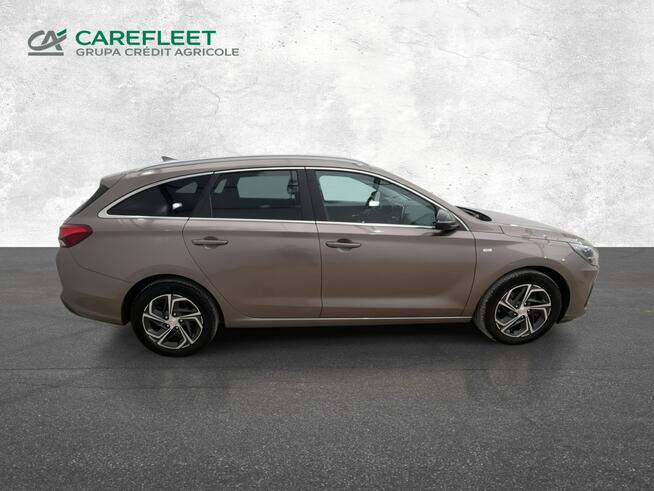 Hyundai i30 1.5 T-GDI 48V Smart DCT Kombi