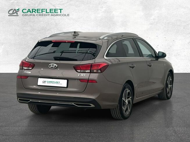 Hyundai i30 1.5 T-GDI 48V Smart DCT Kombi