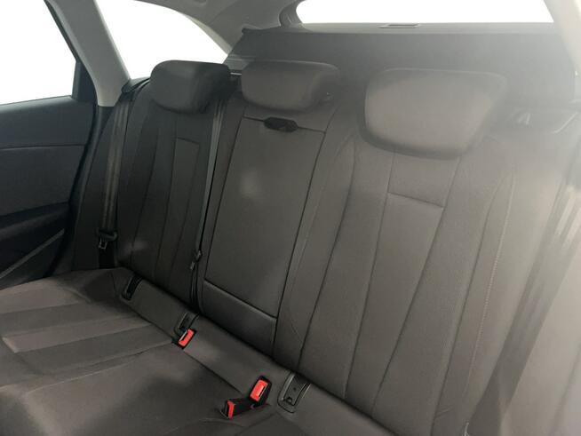 Audi A4 35 TDI mHEV S tronic Kombi