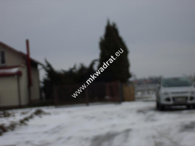 Działka 6450 m2 z domem i halą.