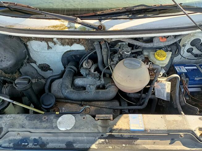 Volkswagen Transporter T4 2.5TDI 88km 02r