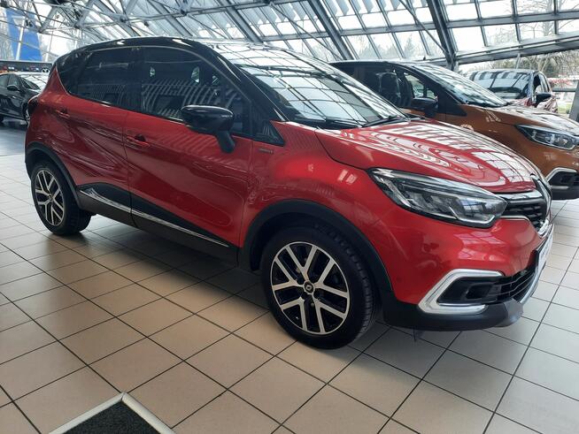 Renault Captur 1.3TCe 150 KM EDC RED EDITION