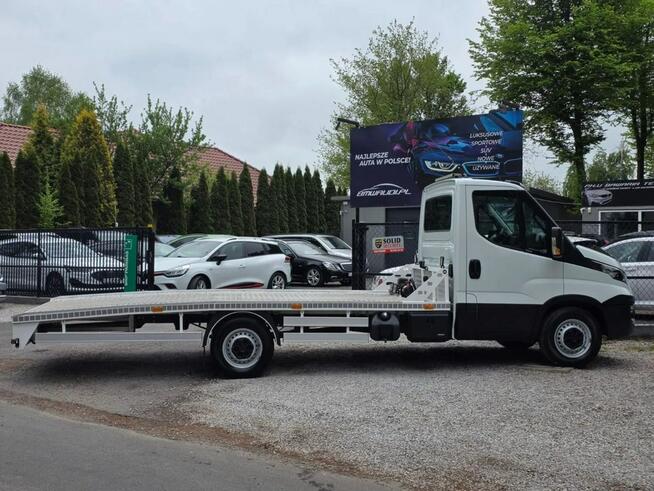 IVECO DAILY 35S11 AUTOLAWETA 2016 • 2.3 Diesel • Mały Przebieg