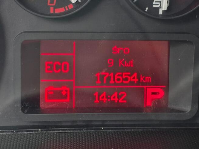 IVECO DAILY 35S11 AUTOLAWETA 2016 • 2.3 Diesel • Mały Przebieg