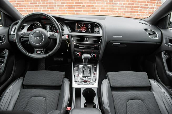 Audi A5 S-Line 1.8T 170KM ! Super Stan ! Serwisowana ! Full Opcja !