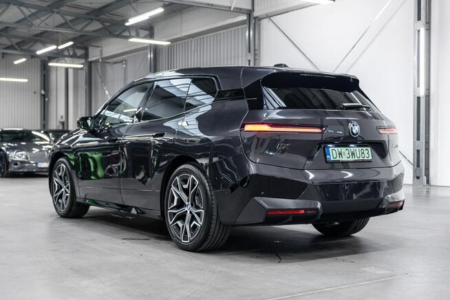 BMW iX M60 619 KM. Przebieg 6800 km. Bezwypadkowy. 1015 Nm.