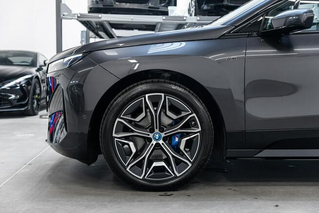 BMW iX M60 619 KM. Przebieg 6800 km. Bezwypadkowy. 1015 Nm.