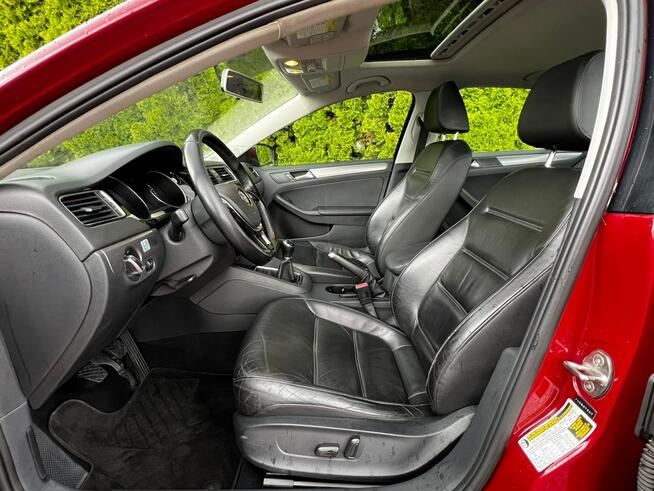 Volkswagen Jetta 2.0 TDI Szklany dach/Skóra/Kamera