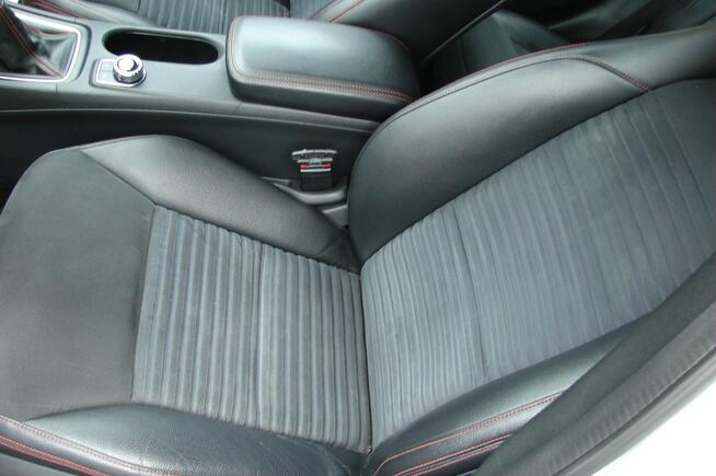 Mercedes A 200 1,6 E 160 KM AMG