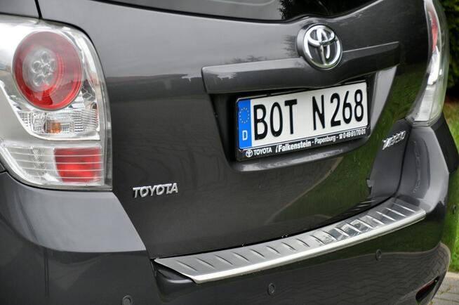 Toyota Verso 1.8i(147KM)*7-Foteli*Kamera*Klimatronik*I Wł*Welur*Reling*Alu17"ASO