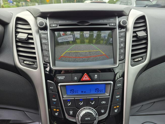 Hyundai i30 1.4 Benzyna**131oookm**Kamera**2015**Navi**Led**Hatchback**