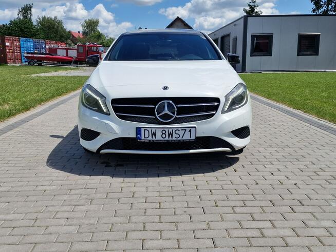 Mercedes A 180 1.6 Benzyna Automat Bixenon Ledy Skóra Navi Panorama Raty Zamiana