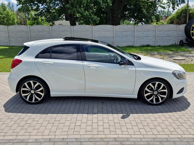 Mercedes A 180 1.6 Benzyna Automat Bixenon Ledy Skóra Navi Panorama Raty Zamiana