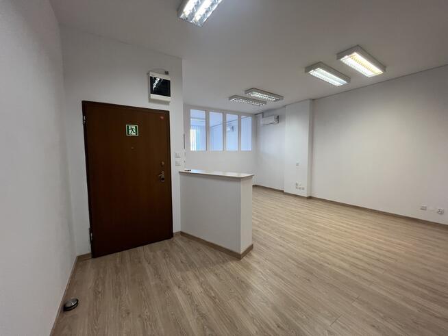 Lokal z najemcą w Centrum AB!