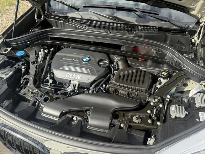 BMW X1 *X-Drive*automat*navi*head-up*super stan*