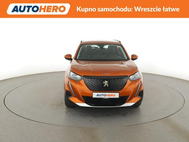 Peugeot 2008 automat full LED virtual cocpit navi klima auto kamera i czujniki park
