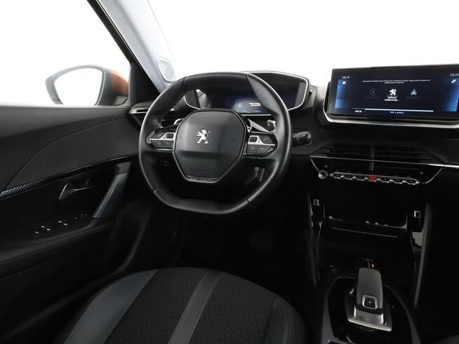 Peugeot 2008 automat full LED virtual cocpit navi klima auto kamera i czujniki park
