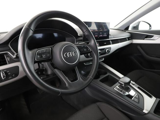 Audi A4 S-tronic quattro S-Line navi grzane fotele ACC LED kamera