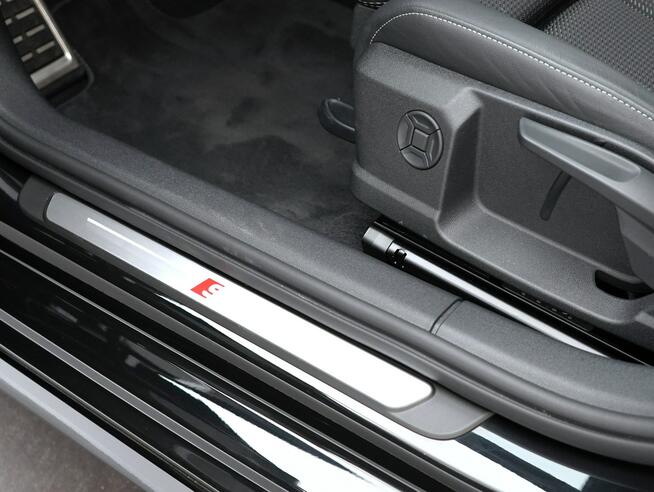 Audi S3 333KM Quattro Stronic SONOS MatrixLed HeadUp ACC Alu19